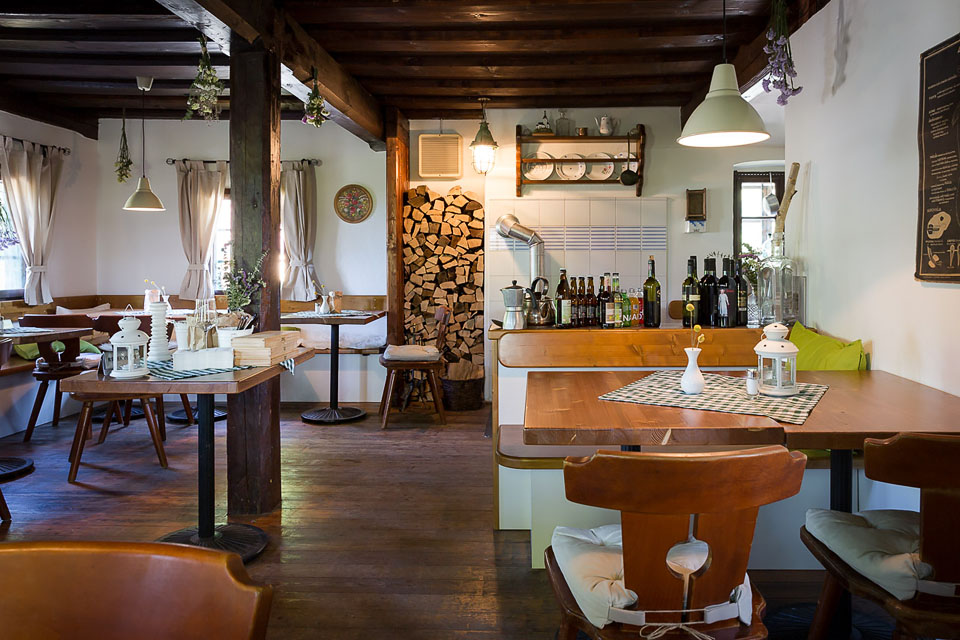 Sternberg Gasthof Messnerei